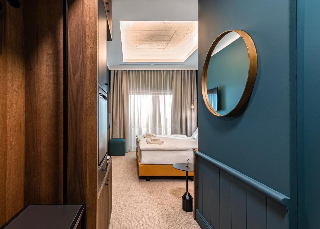 Palatinus Boutique Hotel Печ Экстерьер фото